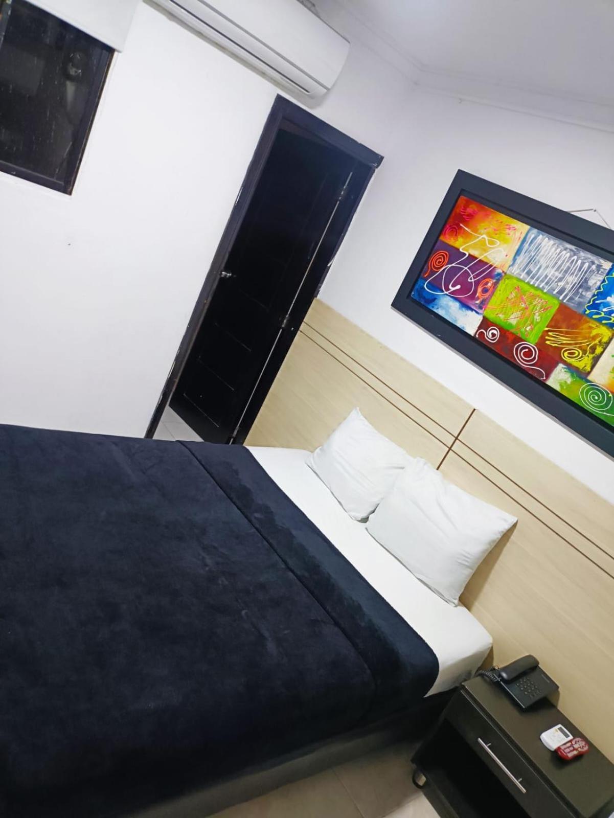 Hotel Suite Imperial 72 بارانكويلا المظهر الخارجي الصورة